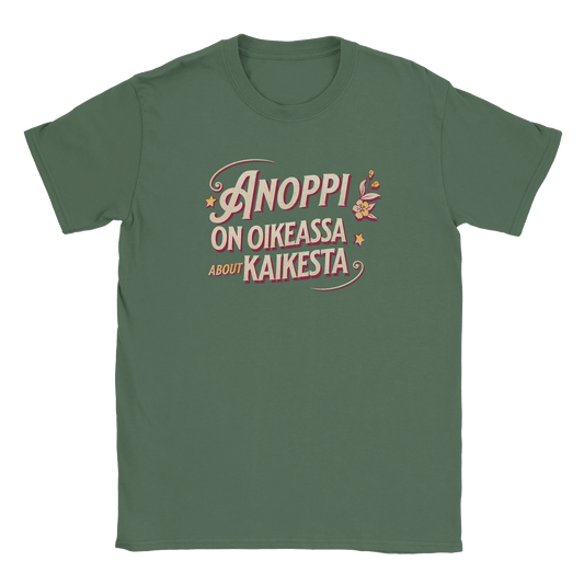 Anoppi On Oikeassa About Kaikesta - Miesten T - paita - Mun Paita