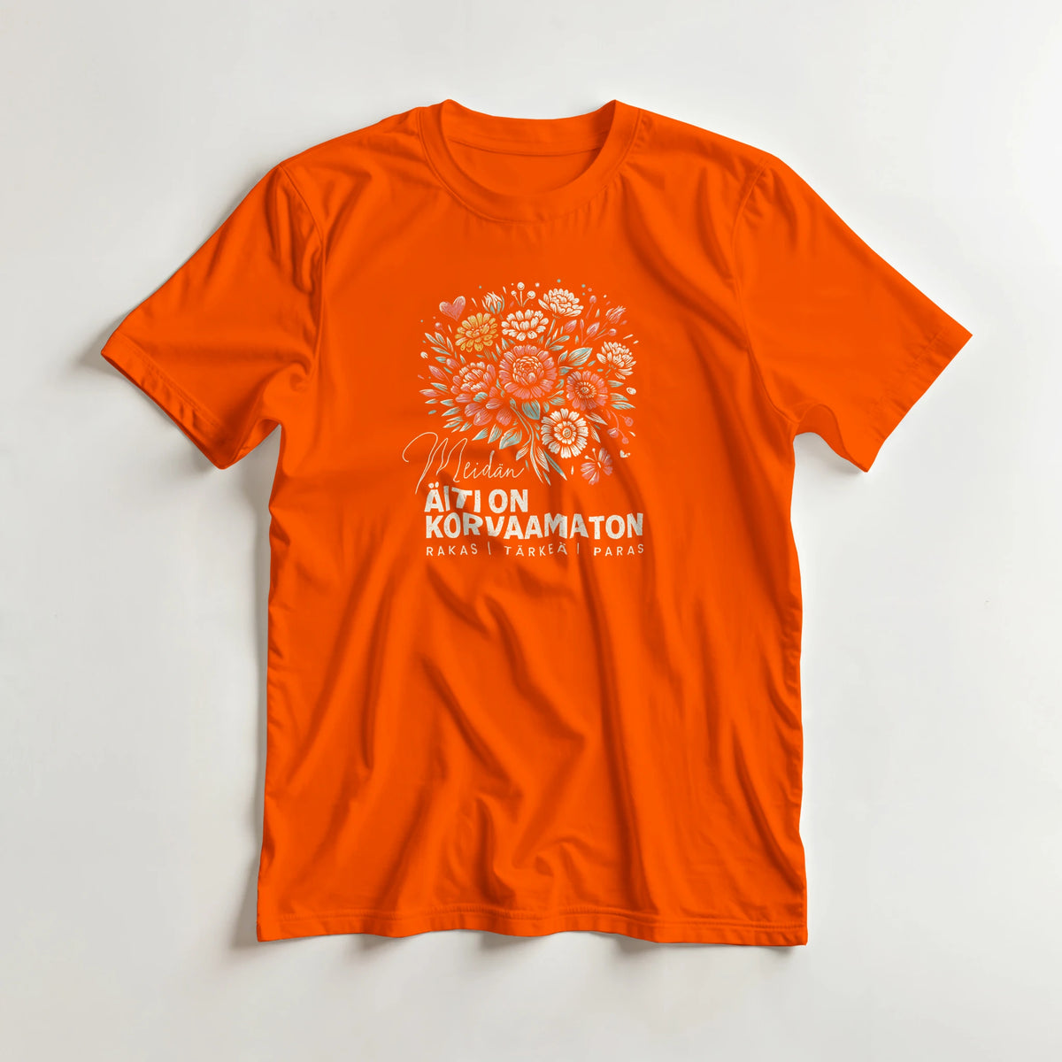 Meidän Äiti On Korvaamaton - 3XL - 5XL T-paita – tuotekuva