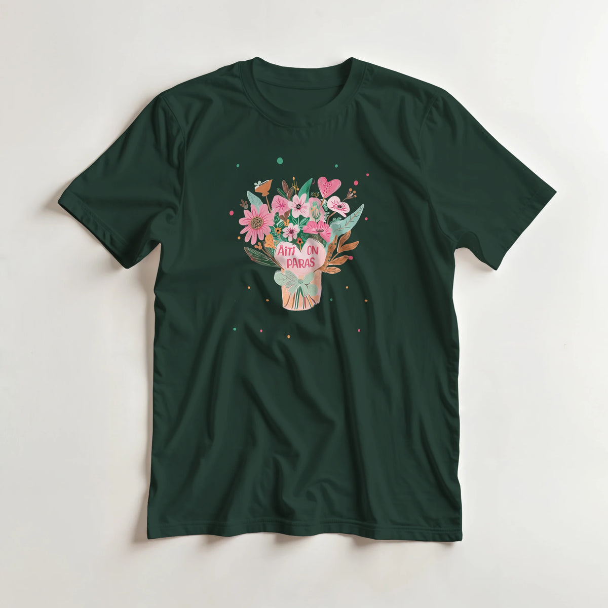 Äiti On Paras - 3XL - 5XL T-paita – tuotekuva