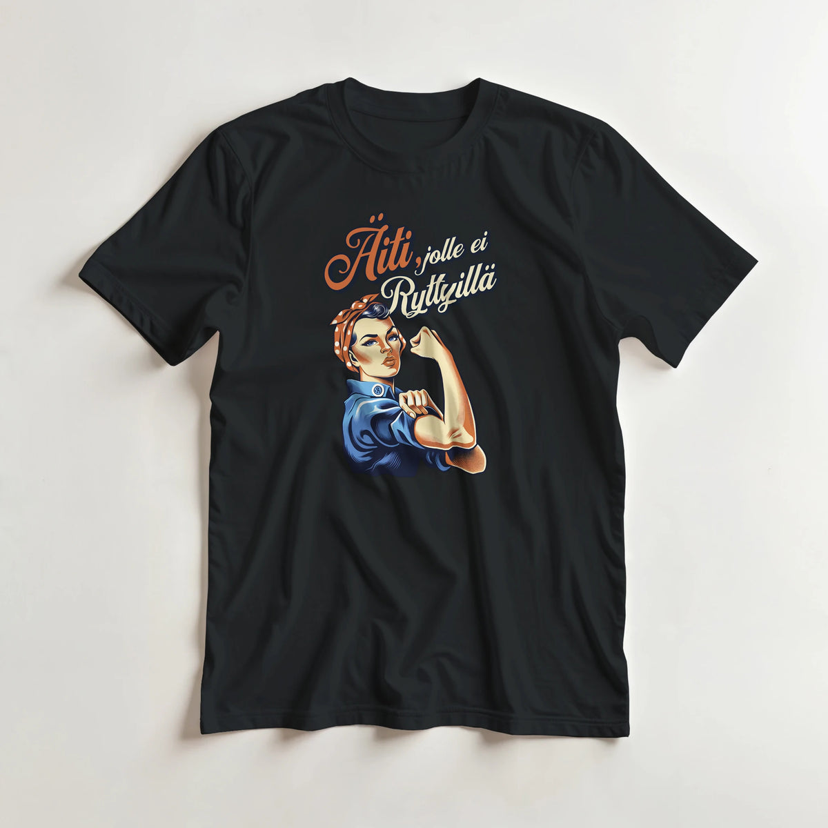 Äiti, Jolle Ei Ryttyillä - 3XL - 5XL T-paita – tuotekuva